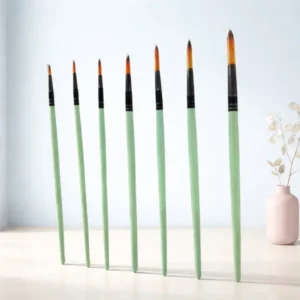 Round Paint Brushes in Taklon Hair