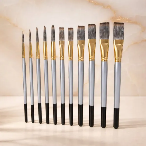 Round & Flat Paint Brush in Imitation Hair
